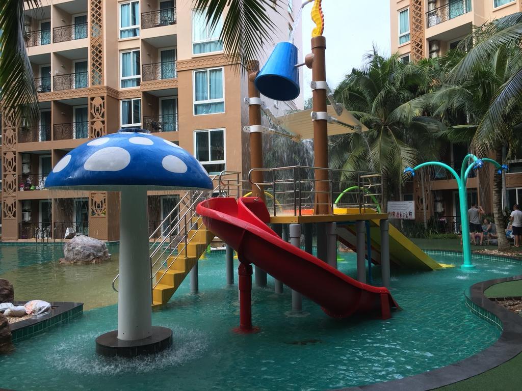 Atlantis Condo Resort Jomtien Tlh Eksteriør billede