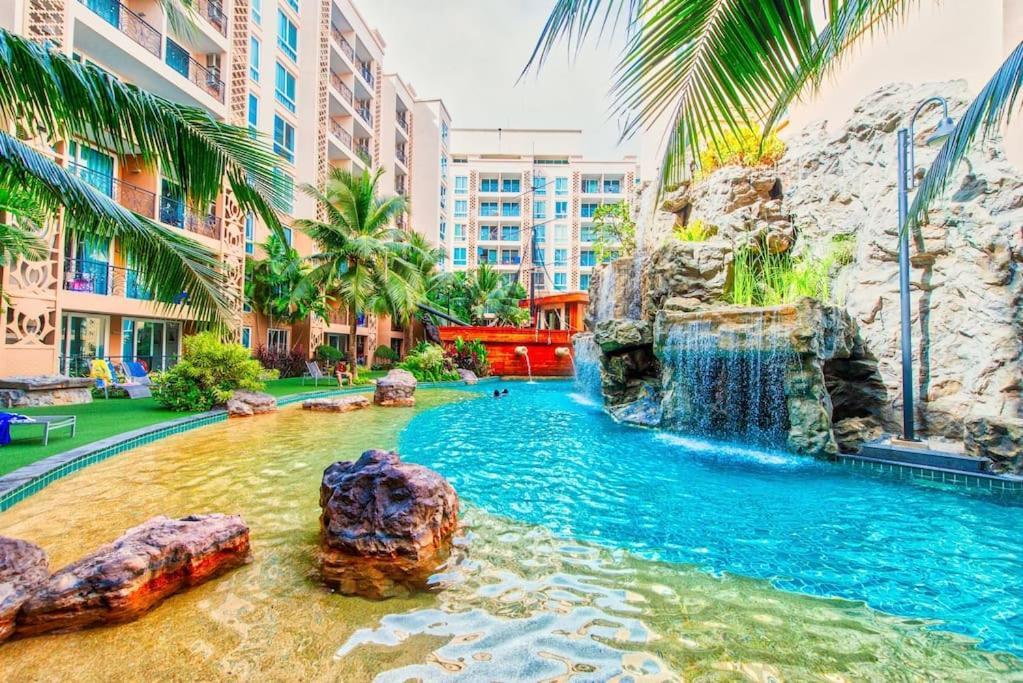 Atlantis Condo Resort Jomtien Tlh Eksteriør billede